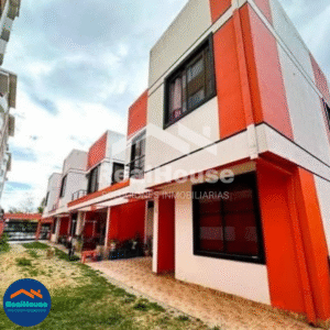 00956 - COCHABAMBA, CASA - ZONA VILLA BUSH